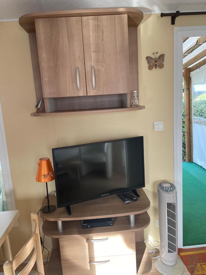 Mobil Home Parfait Etat Sur Camping アルヴェール エクステリア 写真