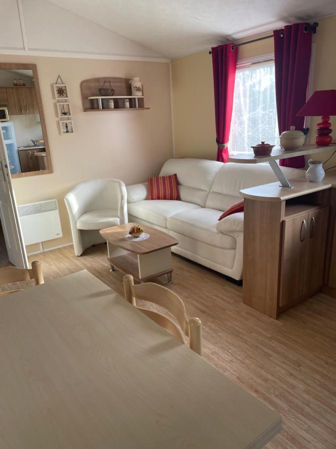Mobil Home Parfait Etat Sur Camping アルヴェール エクステリア 写真